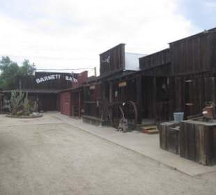 Guy Woodward Museum: post office