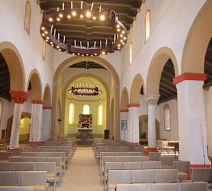 Blick in das Kirchenschiff