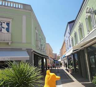 Viele Boutiquen in Palmanova