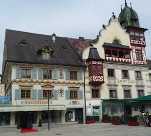 Gebäude rund um den Marktplatz