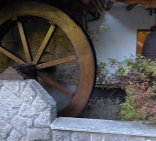 Weltgrößte Kuckucksuhr