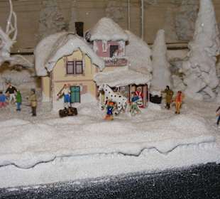 Pippi Langstrumpf mit Pferd in Skandinavien