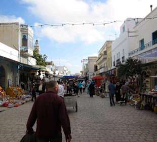 Naboul Tun. Basar