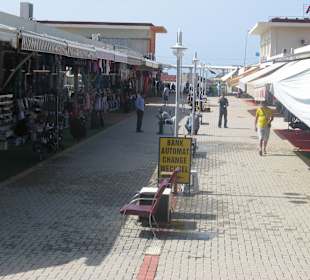 Einkaufen im Alara Grand Bazar