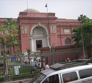 Eingang vom Ägyptischen Museum