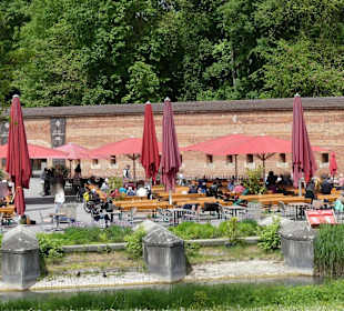 Barfüsser Biergarten