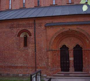 Kościół św. Jakuba, portal