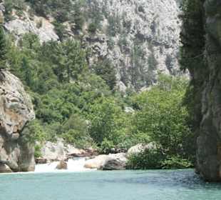 Zufluss aus den Bergen