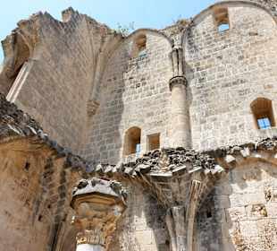 Pfeiler/ Ruinen des Kapitelsaals