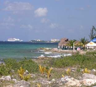 Kleines Restaurant direkt am Strand