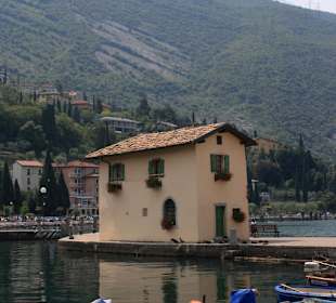 Hafen von Torbole