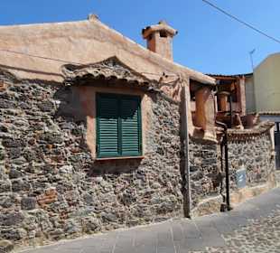 Rundgang durch die Altstadt von Orosei