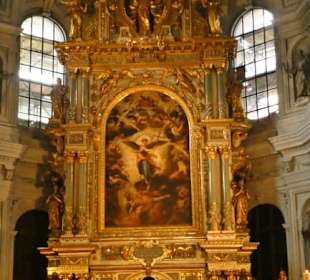 In St. Michael in der Münchner Fußgängerzone