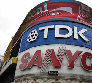 Picadilly Circus