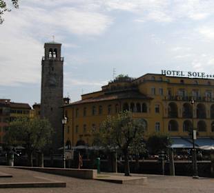 Am Hafen von Riva