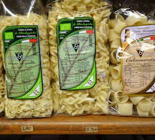 Im Feinkostgeschäft La Bottega dei Sapori