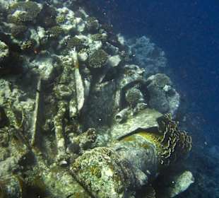 Wrackteile  der Lovilla