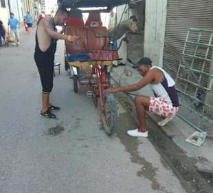 Werkstatt auf der Strasse