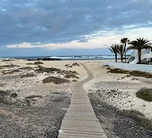Strand Cotillo