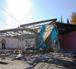 Kumköy alter Markt Abriss 12.12.2011