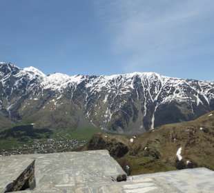 Gergetier Dreifaltigkeitskirche - Fernblick