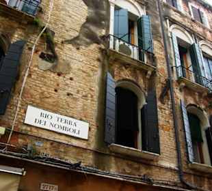 Gute Übersicht der Beschilderung