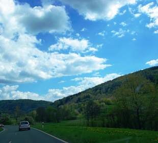 Entlang der romantischen Burgenstraße Fränkischen Schweiz