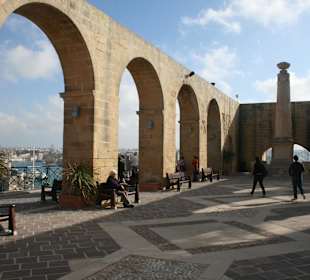 Valletta Barracca Gardens