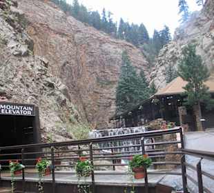 Eingang zum Seven Falls Fahrstuhl