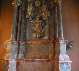 Im Kaiserdom St. Bartholomäus in Frankfurt