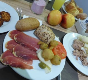 Frühstück, meine Auswahl vom Bufett BQ Augusta