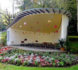 Eine der Konzertmuscheln im Kurpark