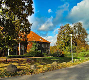 Парк Замка Ойтин.Золотая осень.