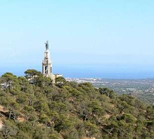 Christusstatue mit Weitblick