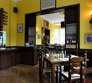 Blick in die Gasträume des De Luna