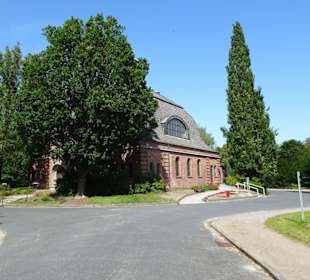 Die historische Kapelle des Friedhofs