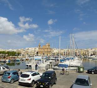 Durch die Straßen von Valetta