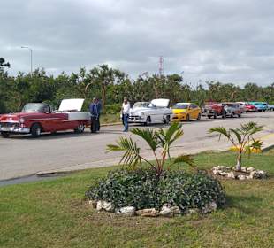 Plaza La Estrella. Taxi-Parade