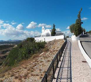 Blick auf die Kapelle