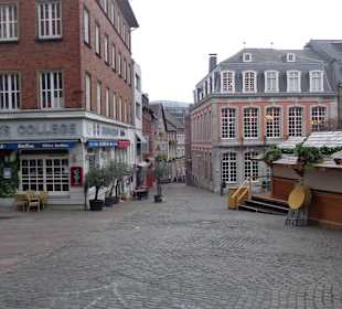 Morgens am Rathaus Platz