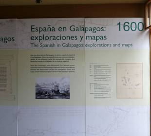 In der Station viele Erklärungen