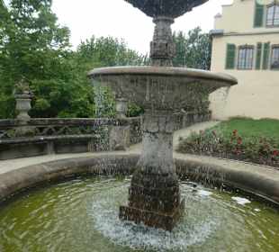 Beim Schloss Rosenau in Rödental / Unterwohlsbach