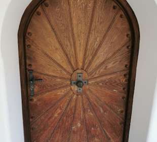 Eingangstüre der früheren Wallfahrtskapelle