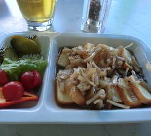 „Saurer Käse“, angemachter Romadur Käse 