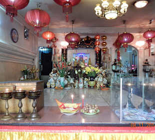 Kleiner Altar im Außenbereich