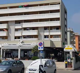 Vordere Teil vom Zenith