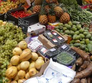 Bunter Markt in Santa Cruz