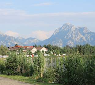 Ausblick von der Uferpromenade am Hopfensee