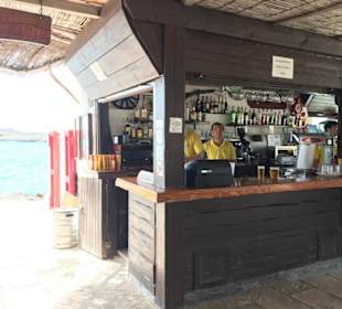 Cala Binibequer, Beach-Bar