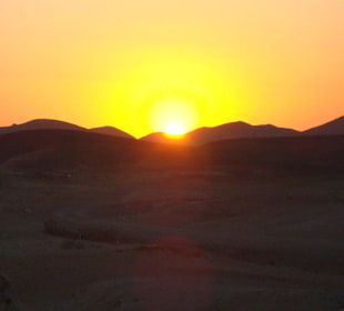 Sonnenuntergang in der Wüste